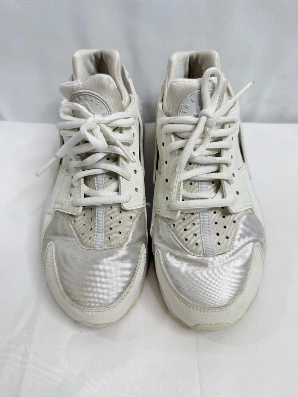 Nike white air